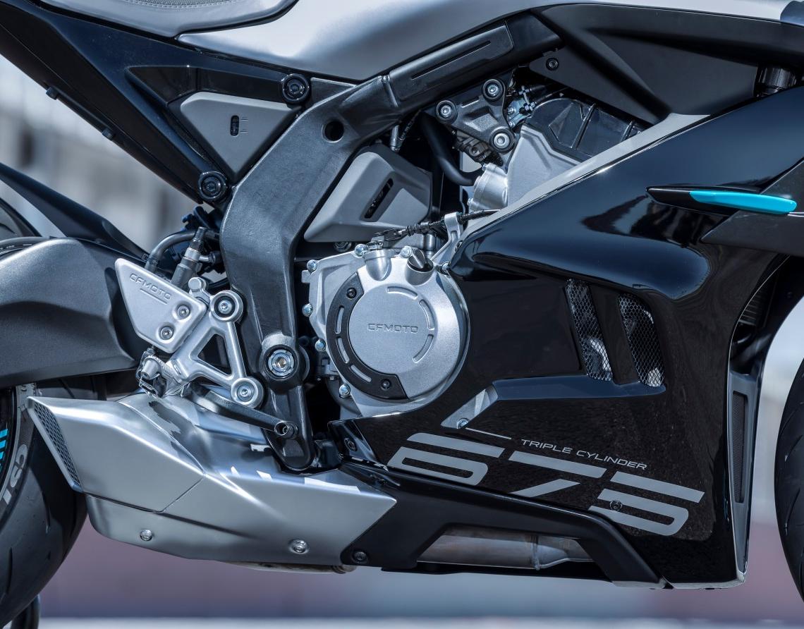 675SR-R